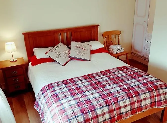 Granny Dens 펜션 도니골