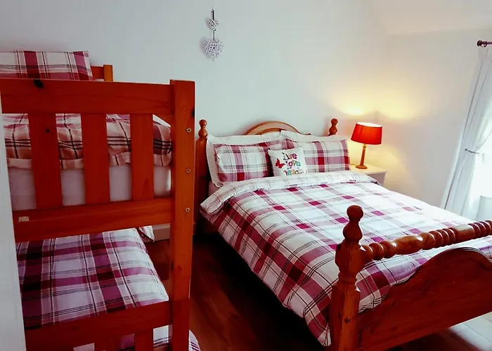 Granny Dens 펜션 도니골