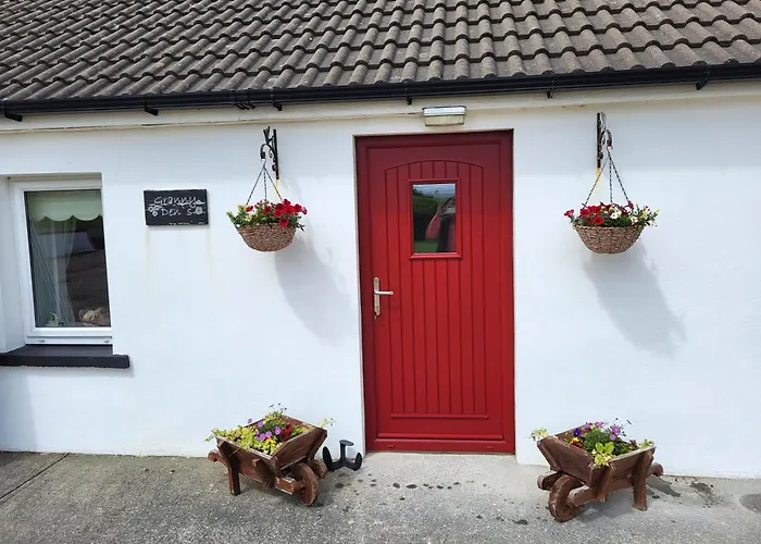 Granny Dens Donegal Town